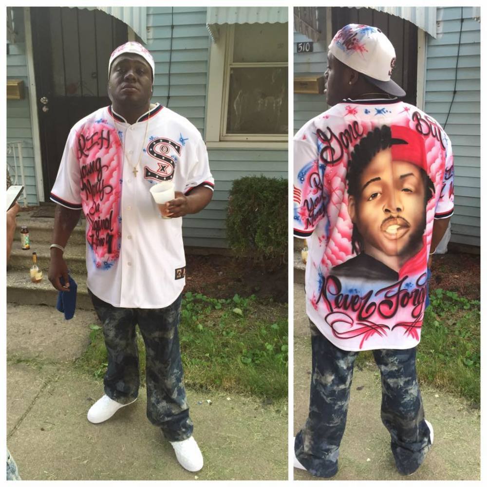 Meet your Posher, Sidney